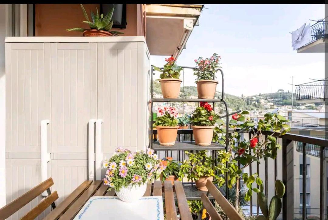 Camera Privata Nell'Appartamento In Zona Residenziale Con 2 Piscine Rapallo Eksteriør bilde