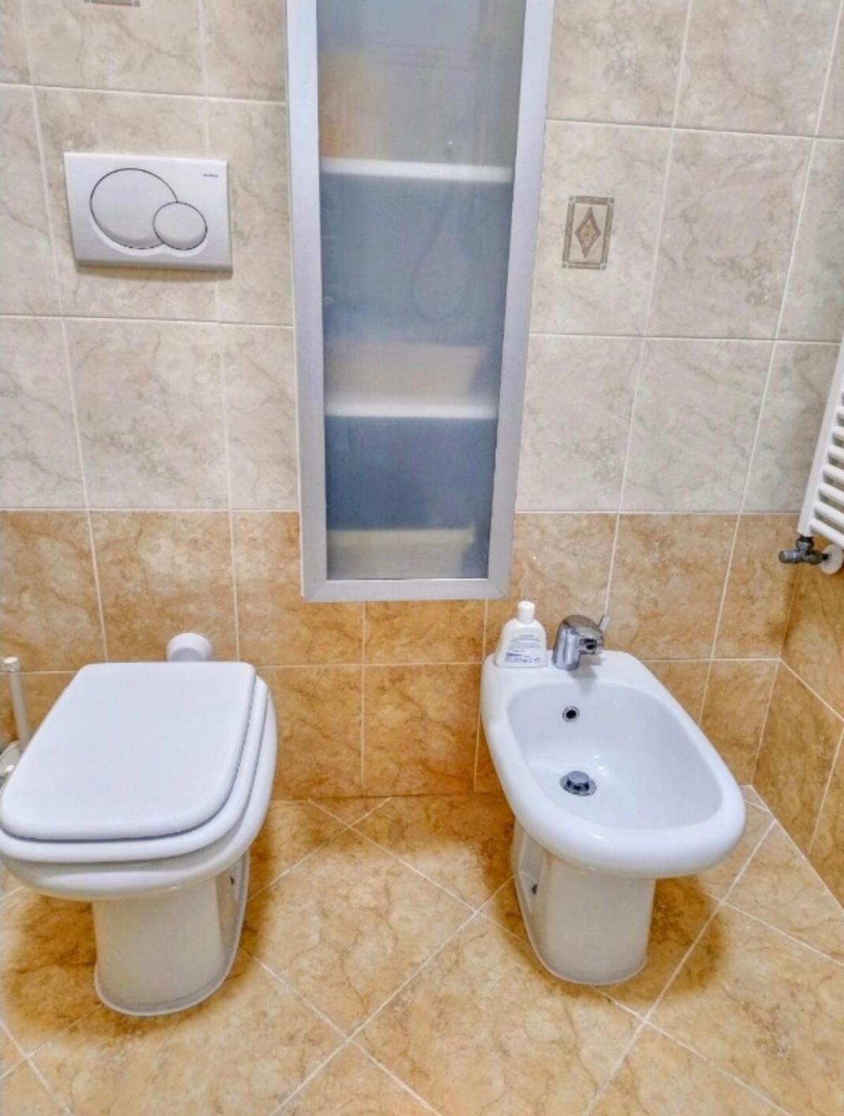 Camera Privata Nell'Appartamento In Zona Residenziale Con 2 Piscine Rapallo Eksteriør bilde